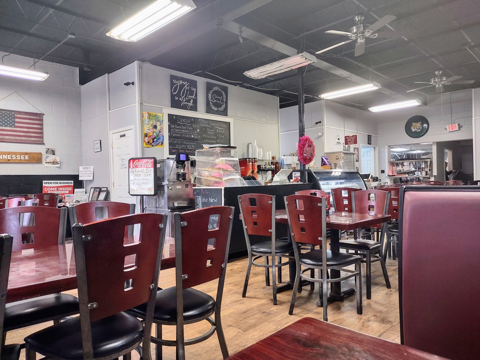 MeMe's Restaurant